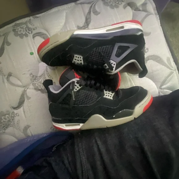 Jordan 4's Retro Breds